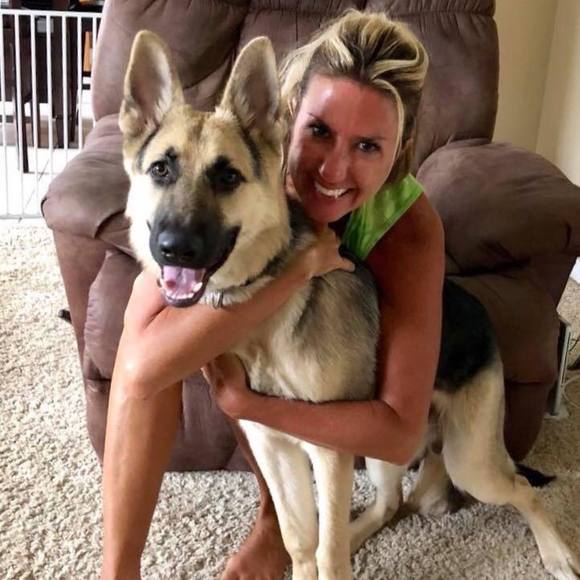 Meet your Posher, Kelly - Picture 1 of 3